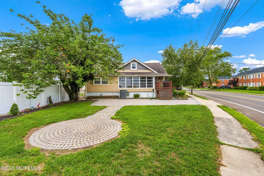 850 Arnold Avenue, Point Pleasant, NJ 08742 - #2