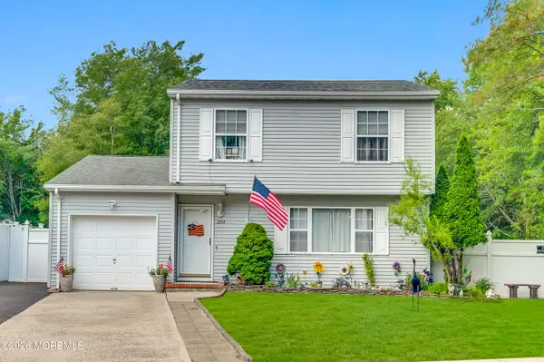 1254 Cattus Island Boulevard, Toms River, NJ 08753