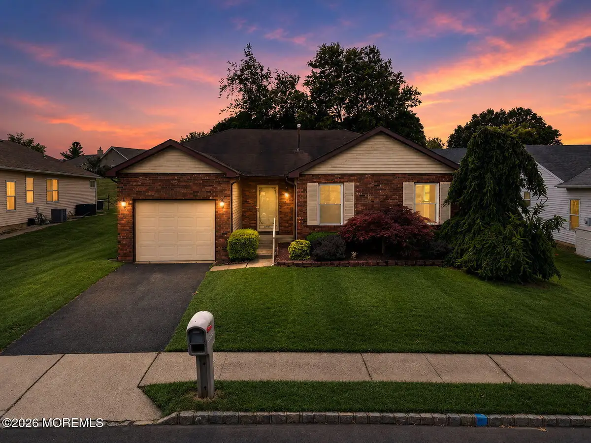 16 Murray Hill Terrace, Marlboro, NJ 07746 - #1