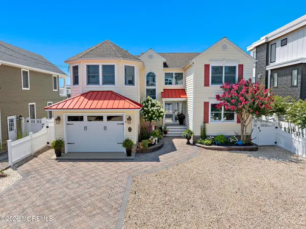 468 Morris Boulevard, Manahawkin, NJ 08050