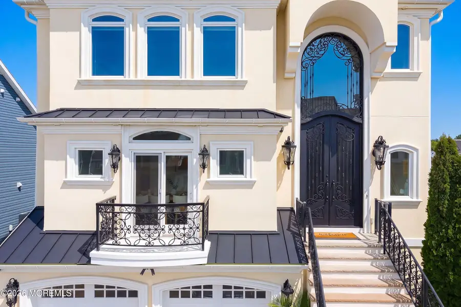 14 Lagoon Drive, Toms River, NJ 08753 - #2
