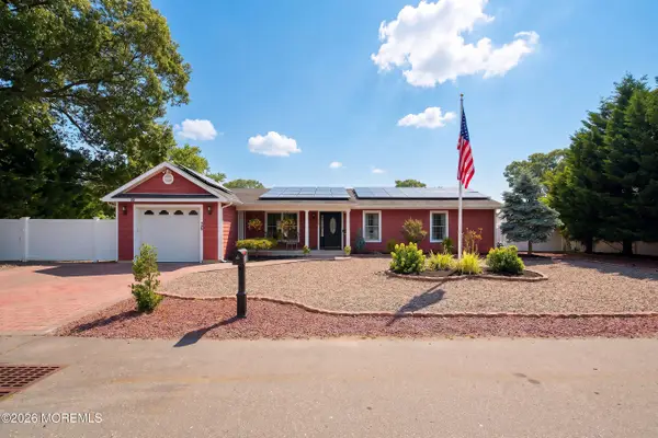 406 Laurel Boulevard, Lanoka Harbor, NJ 08734