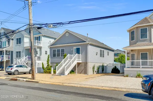 212 Eisenhower Avenue, Ortley Beach, NJ 08751