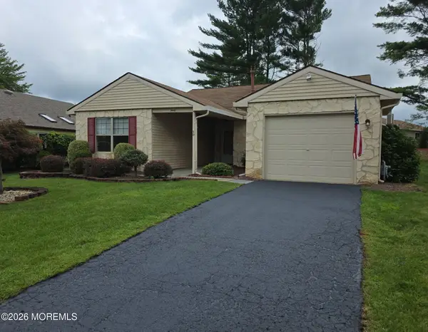 30 Oriel Way, Marlboro, NJ 07746