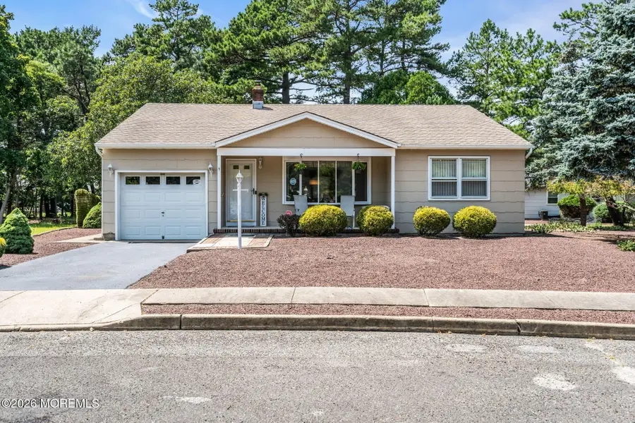 49 Dreyfus Court, Toms River, NJ 08757 - #2
