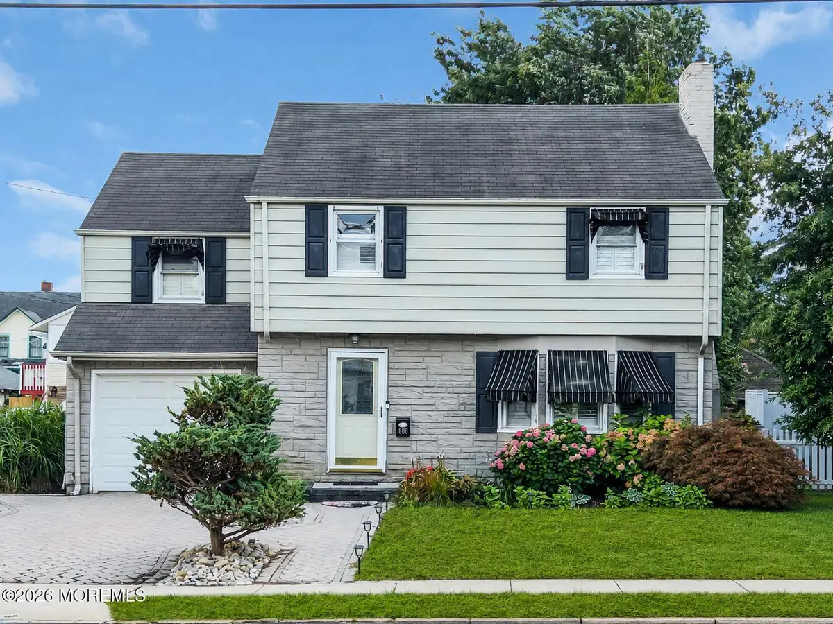 806 Trenton Avenue, Point Pleasant Beach, NJ 08742 - #1