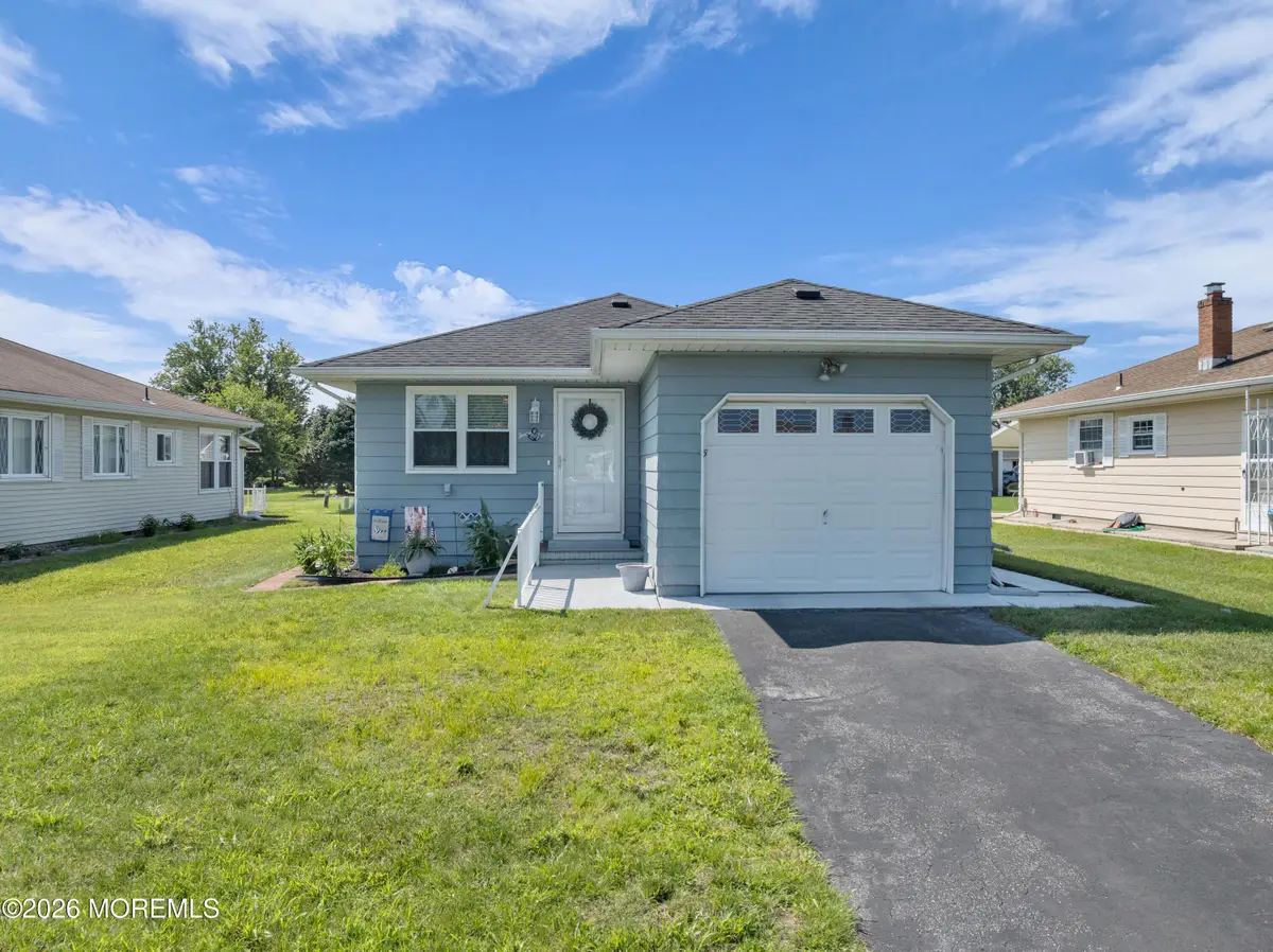 26 Bananier Drive, Toms River, NJ 08757 - #1