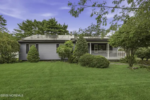 462 Champlain Street, Toms River, NJ 08757