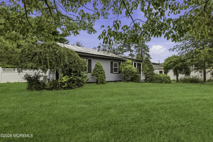462 Champlain Street, Toms River, NJ 08757 - #2