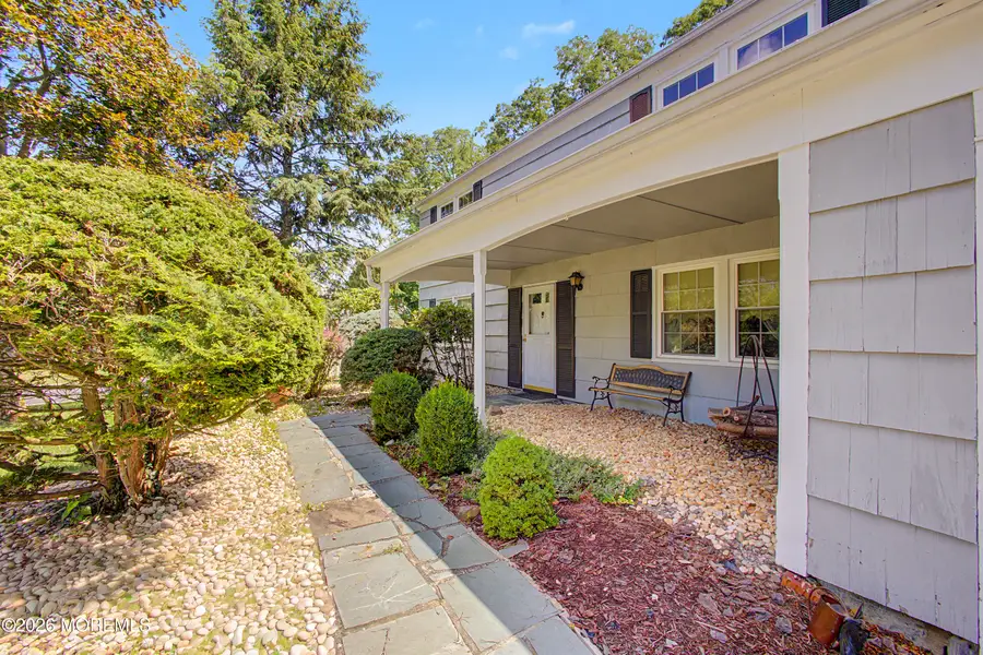 14 Mcintosh Lane, Manalapan, NJ 07726 - #2