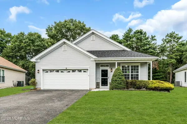 27 Cromwell Court, Manchester, NJ 08759