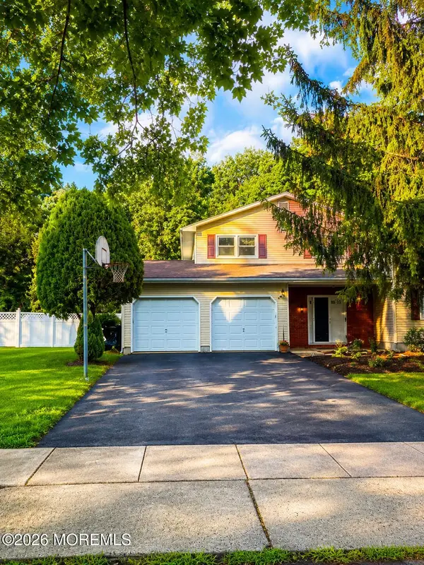 4 Alexander Road, East Brunswick, NJ 08816