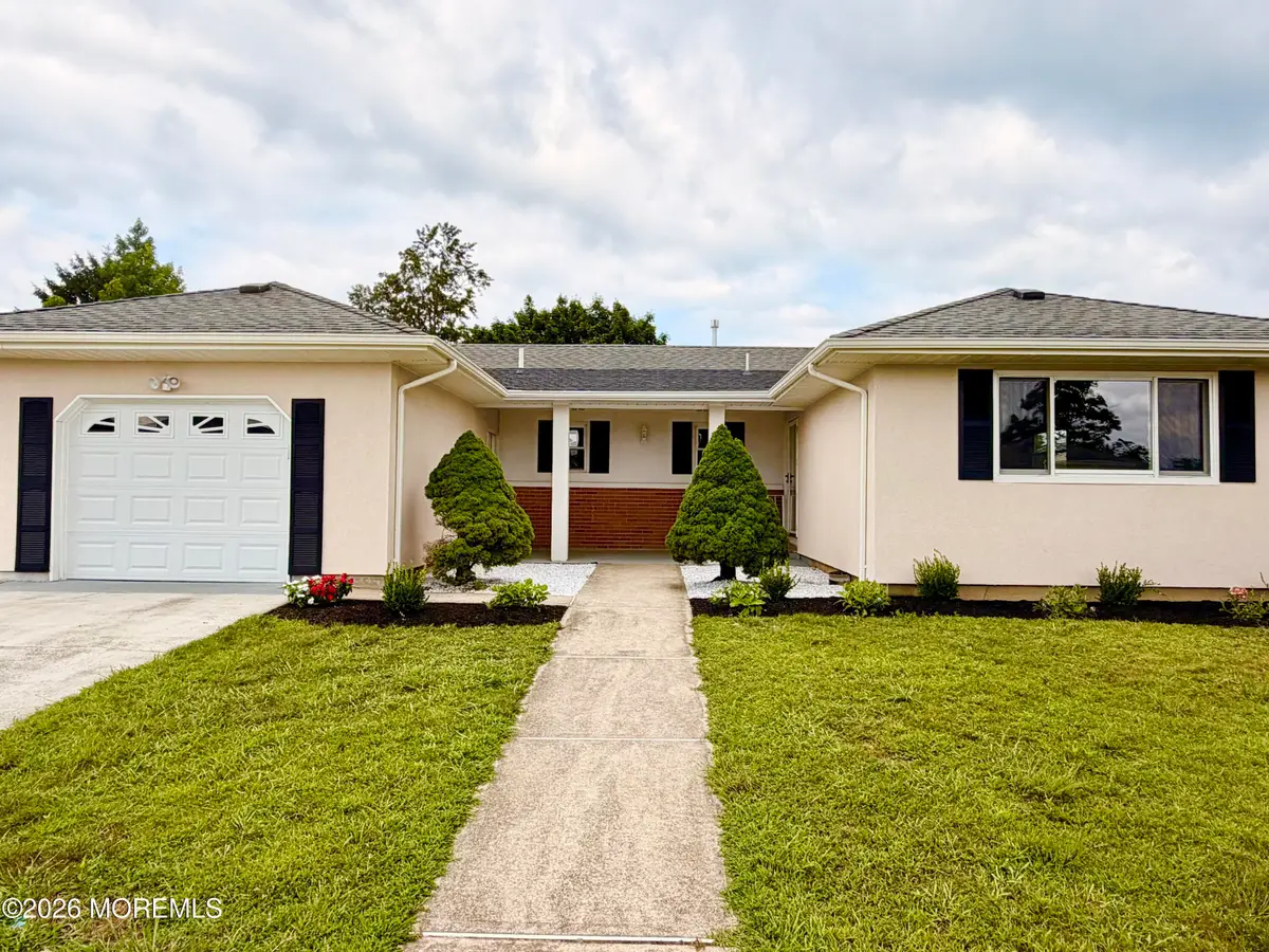 20 Marathon Street, Toms River, NJ 08757 - #1