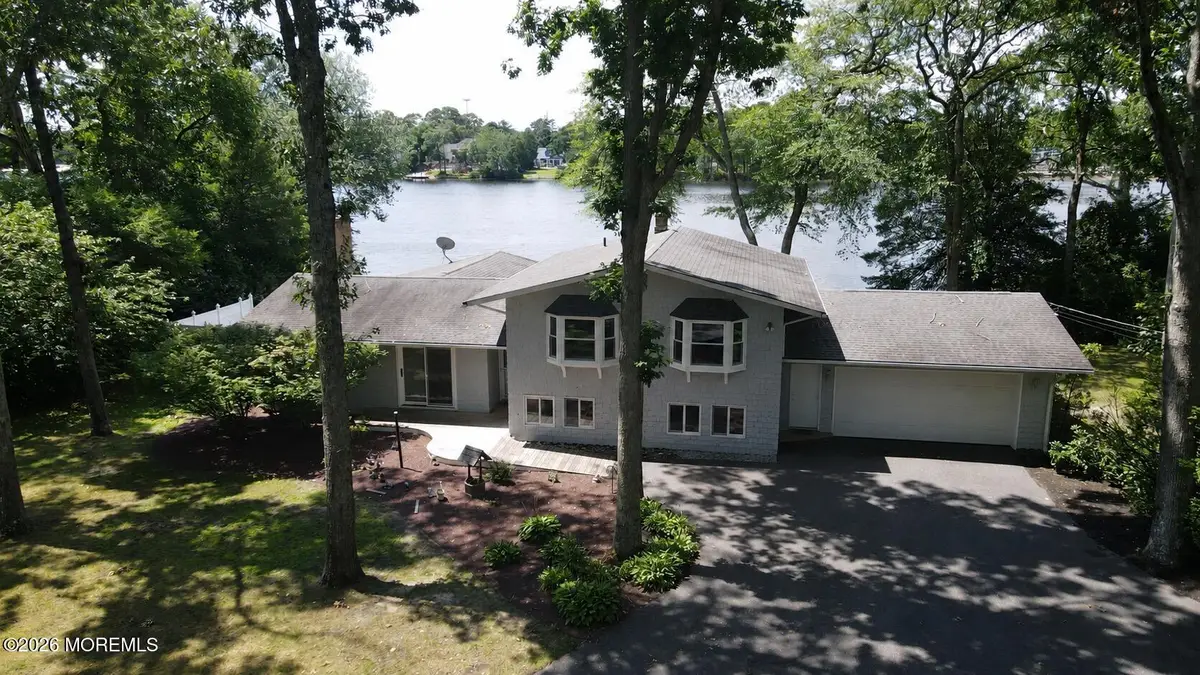 77 Lakeshore Drive, Manahawkin, NJ 08050 - #1