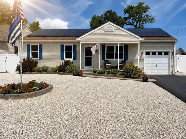 718 Conifer Drive, Forked River, NJ 08731