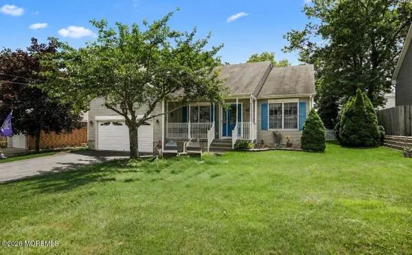 1157 Beach Lane, Manahawkin, NJ 08050