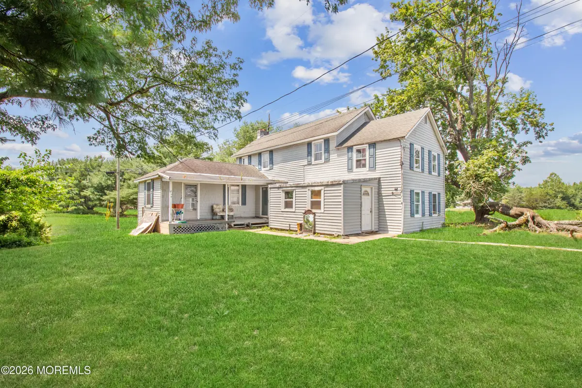 33 Allens Road, Robbinsville, NJ 08691 - #1