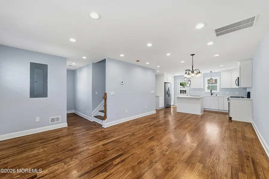 270 Alpine Way, Laurence Harbor, NJ 08879 - #3