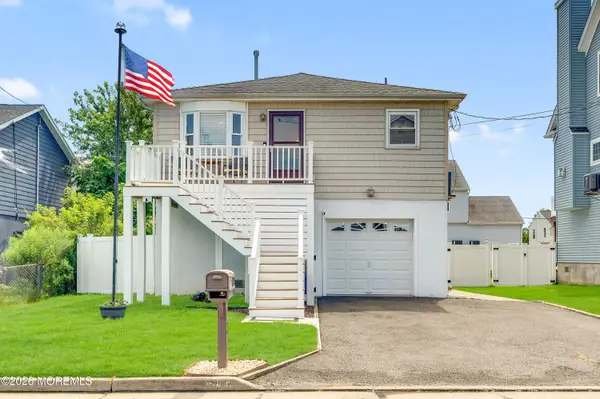 822 Prospect Avenue, Union Beach, NJ 07735