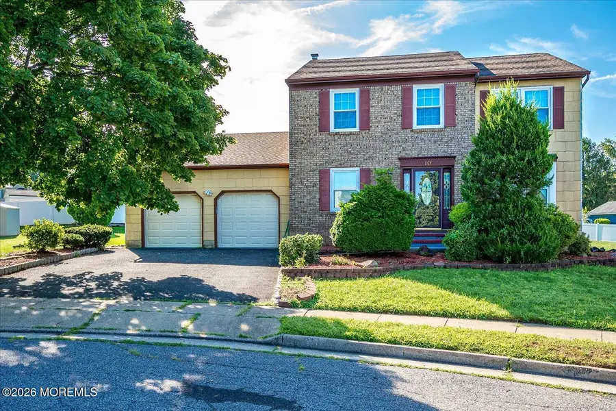 10 Patriot Court, Edison, NJ 08820 - #3