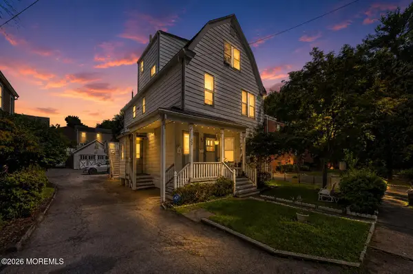 35 Lakeview Place, Verona, NJ 07044