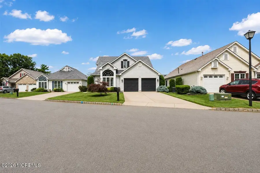 5 Avon Drive, Jackson, NJ 08527 - #2