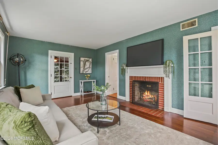 80 Chestnut Street, Milltown, NJ 08850 - #2