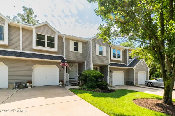 6 Eastborne Drive, Little Silver, NJ 07739
