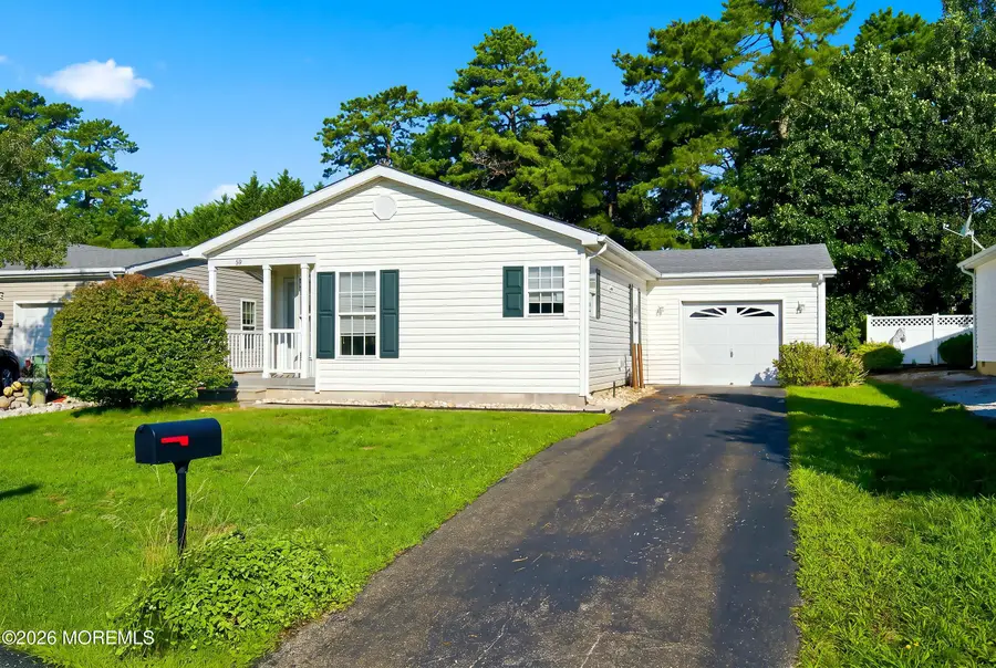 99 Oak Ridge Lane, Manahawkin, NJ 08050 - #2
