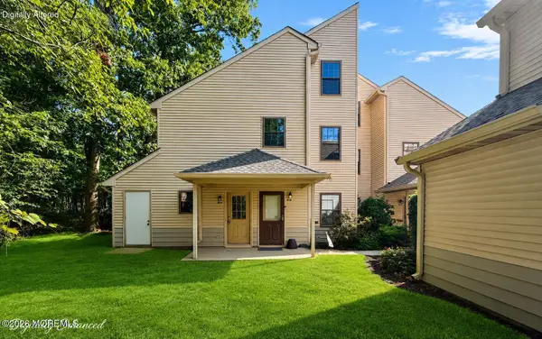 809 Daffodil Drive, Jackson, NJ 08527