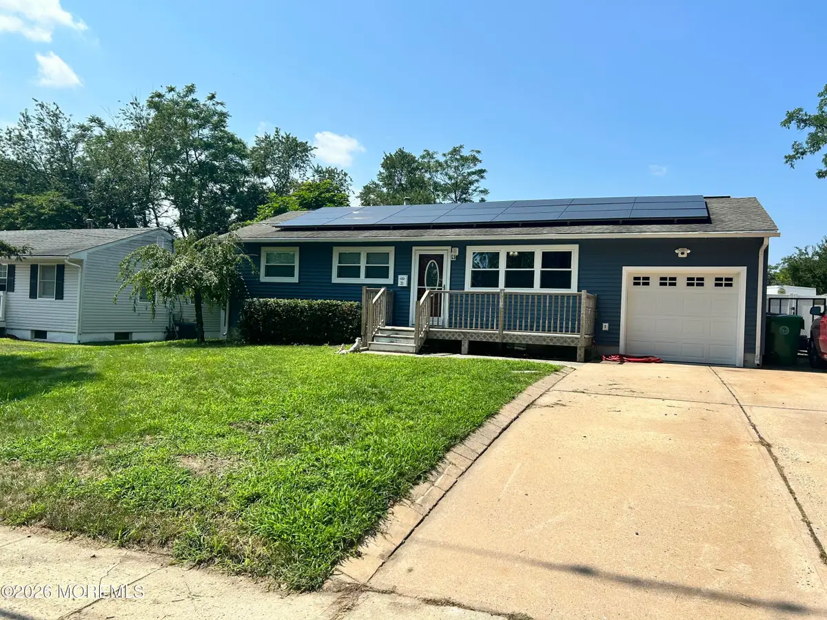 31 Tilton Avenue, Toms River, NJ 08757 - #1
