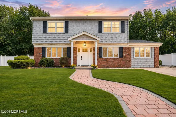 45 Croman Court, Hazlet, NJ 07730