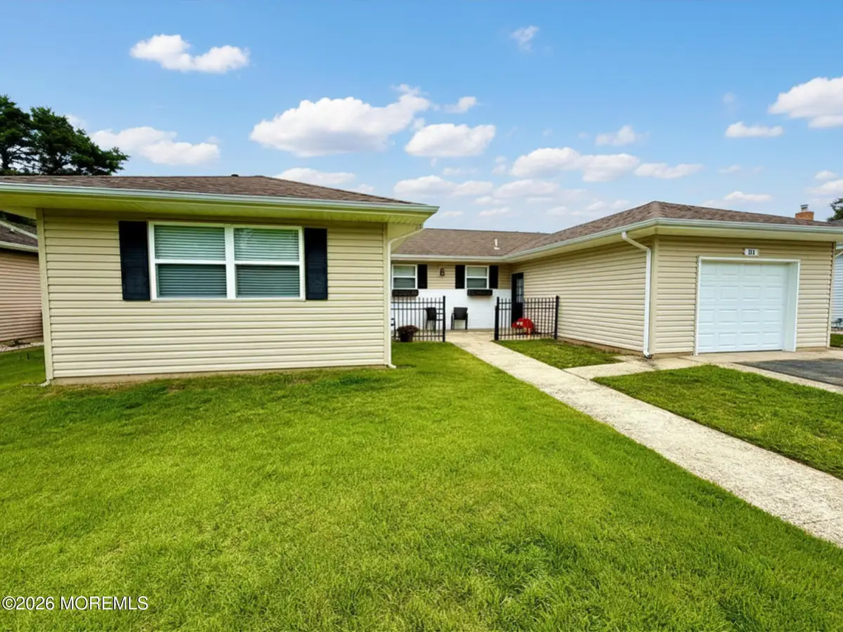 114 Davenport Road, Toms River, NJ 08757 - #1