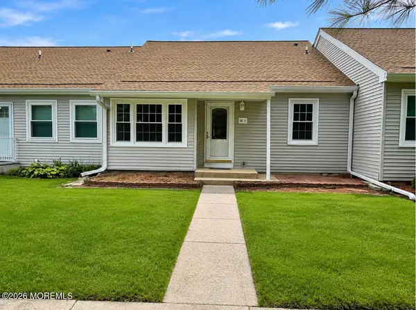 80 Parkway Drive #D, Freehold, NJ 07728