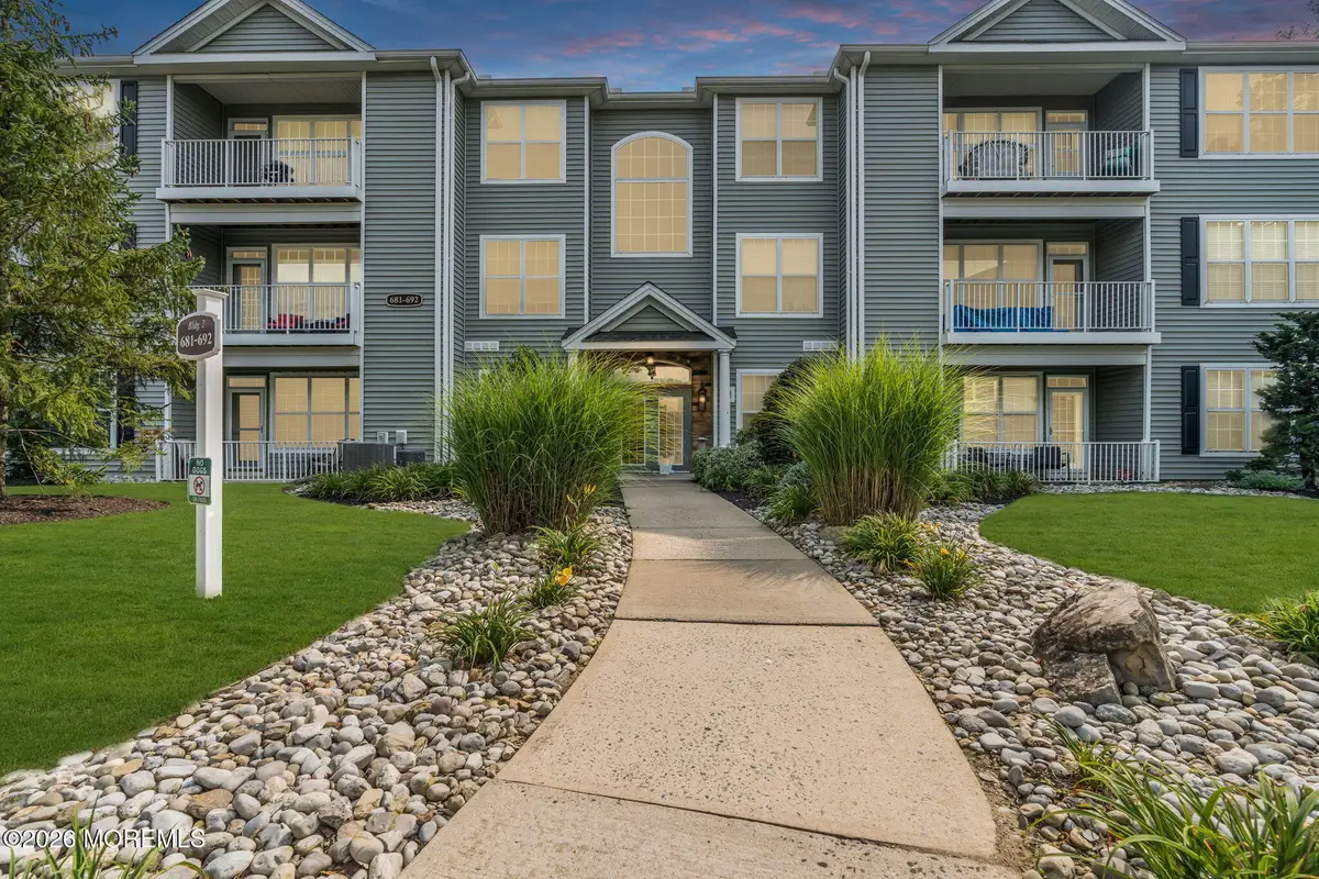 683 Saint Andrews Place #683, Manalapan, NJ 07726 - #1