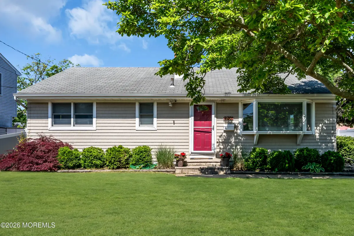 1203 Barton Avenue, Point Pleasant, NJ 08742 - #1