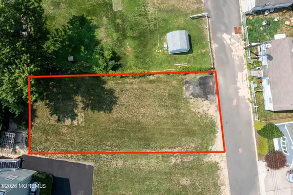 1 Mathews Street, Highlands, NJ 07732