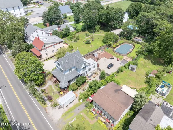 670 Bay Avenue, Barnegat, NJ 08005