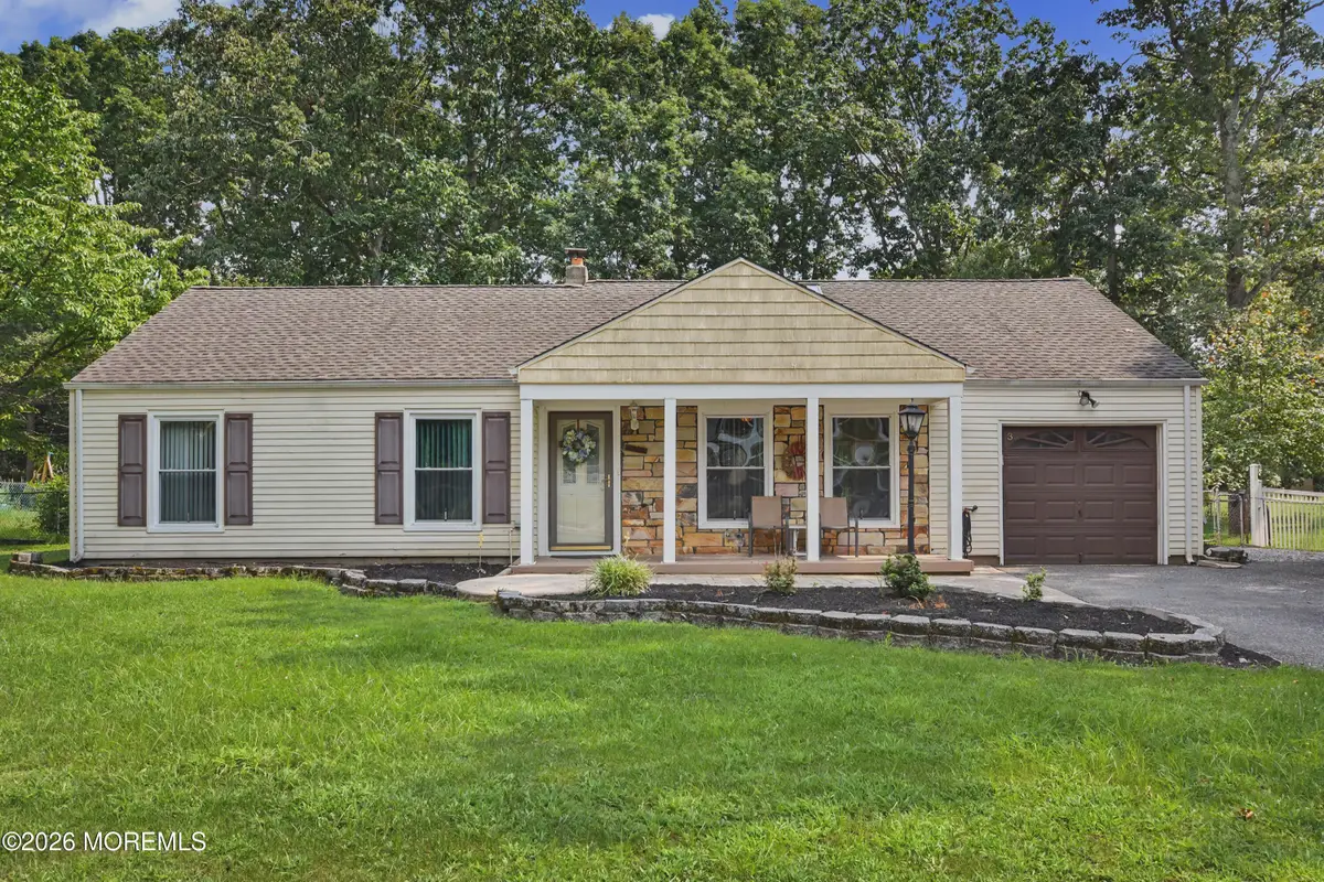 35 Buckingham Drive, Jackson, NJ 08527 - #1