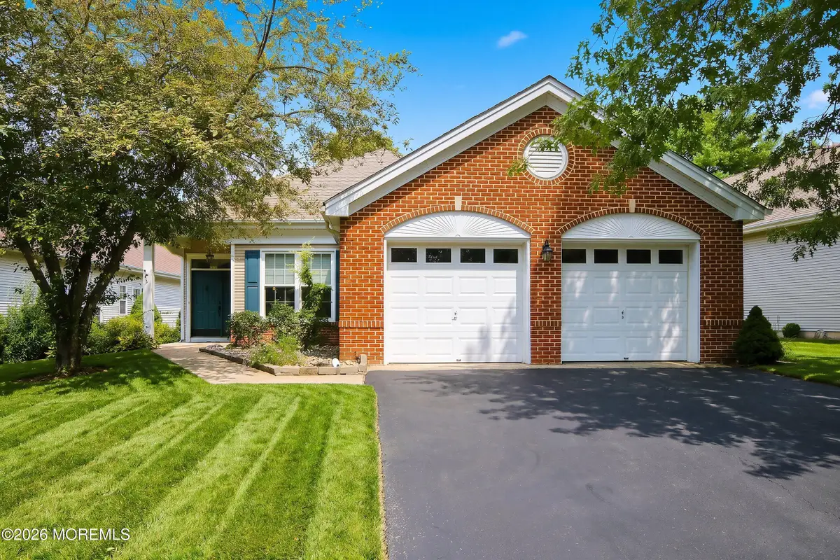 18 Bellflower Drive, Lakewood, NJ 08701 - #1