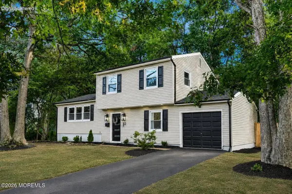 82 Sylvan Lake Boulevard, Bayville, NJ 08721
