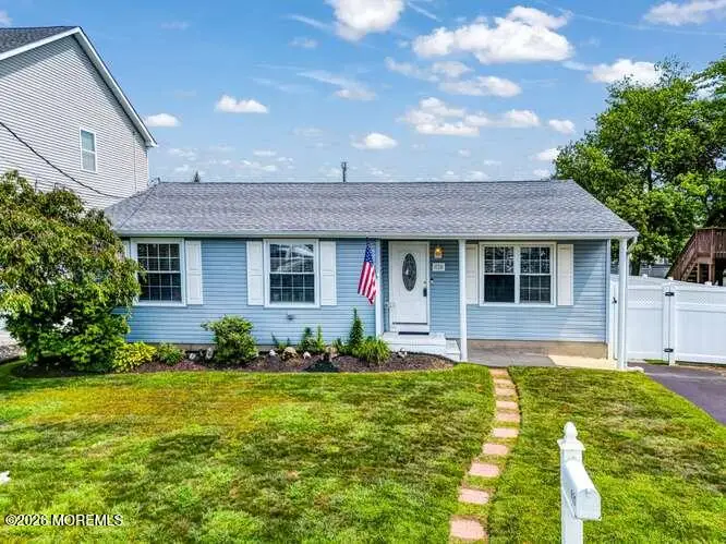 625 Beachwood Avenue, Toms River, NJ 08753 - #1