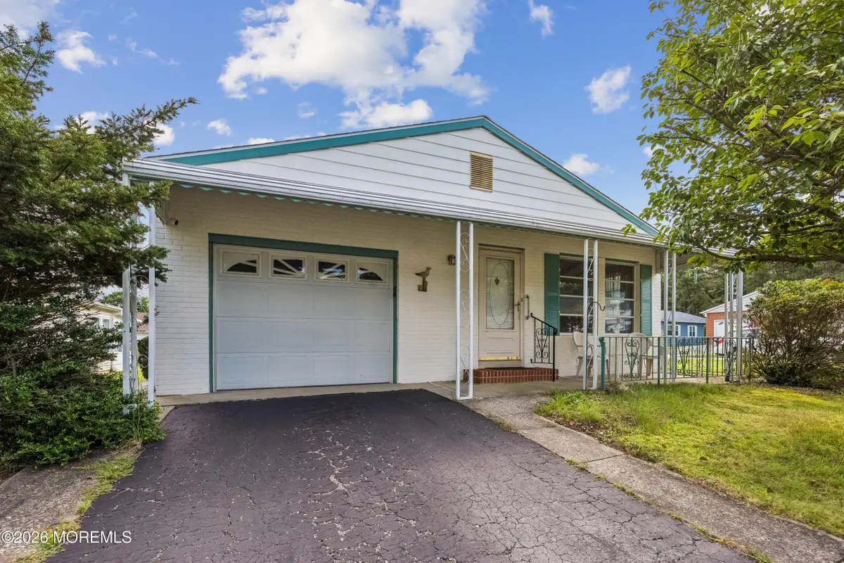 2 Kelowna Court, Toms River, NJ 08757 - #1