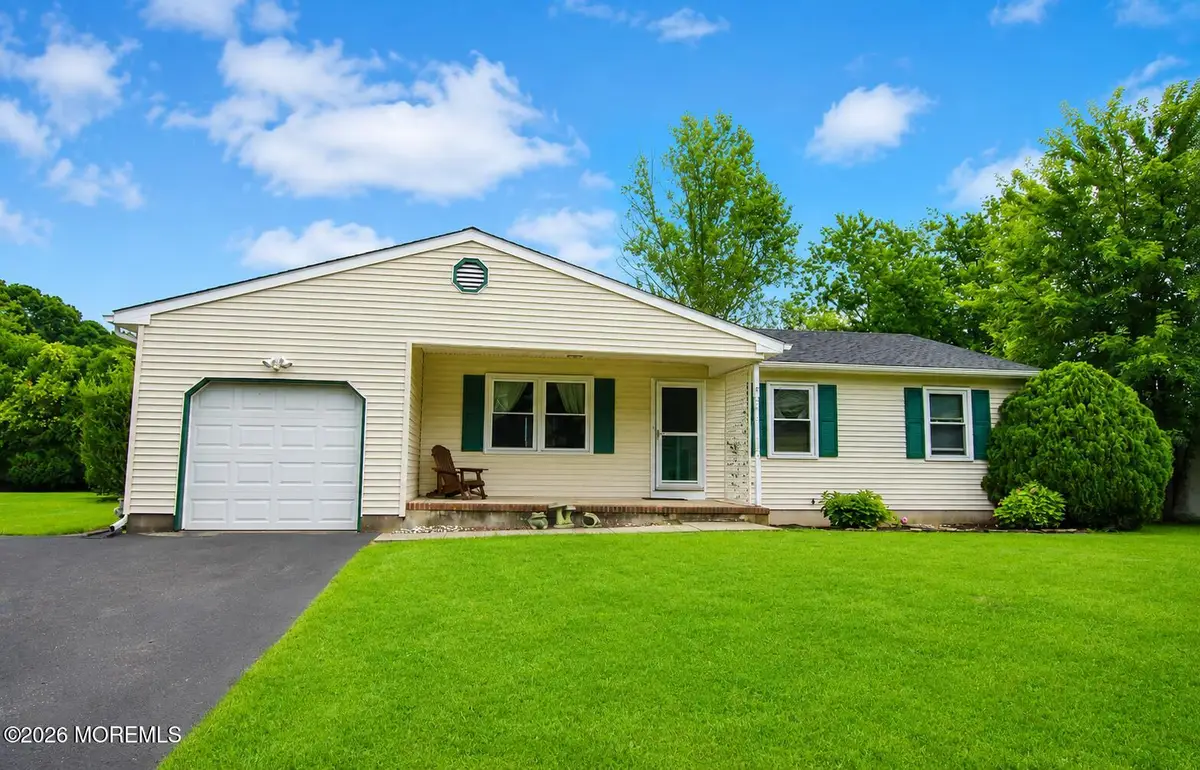 22 Charles Drive, Tinton Falls, NJ 07753 - #1