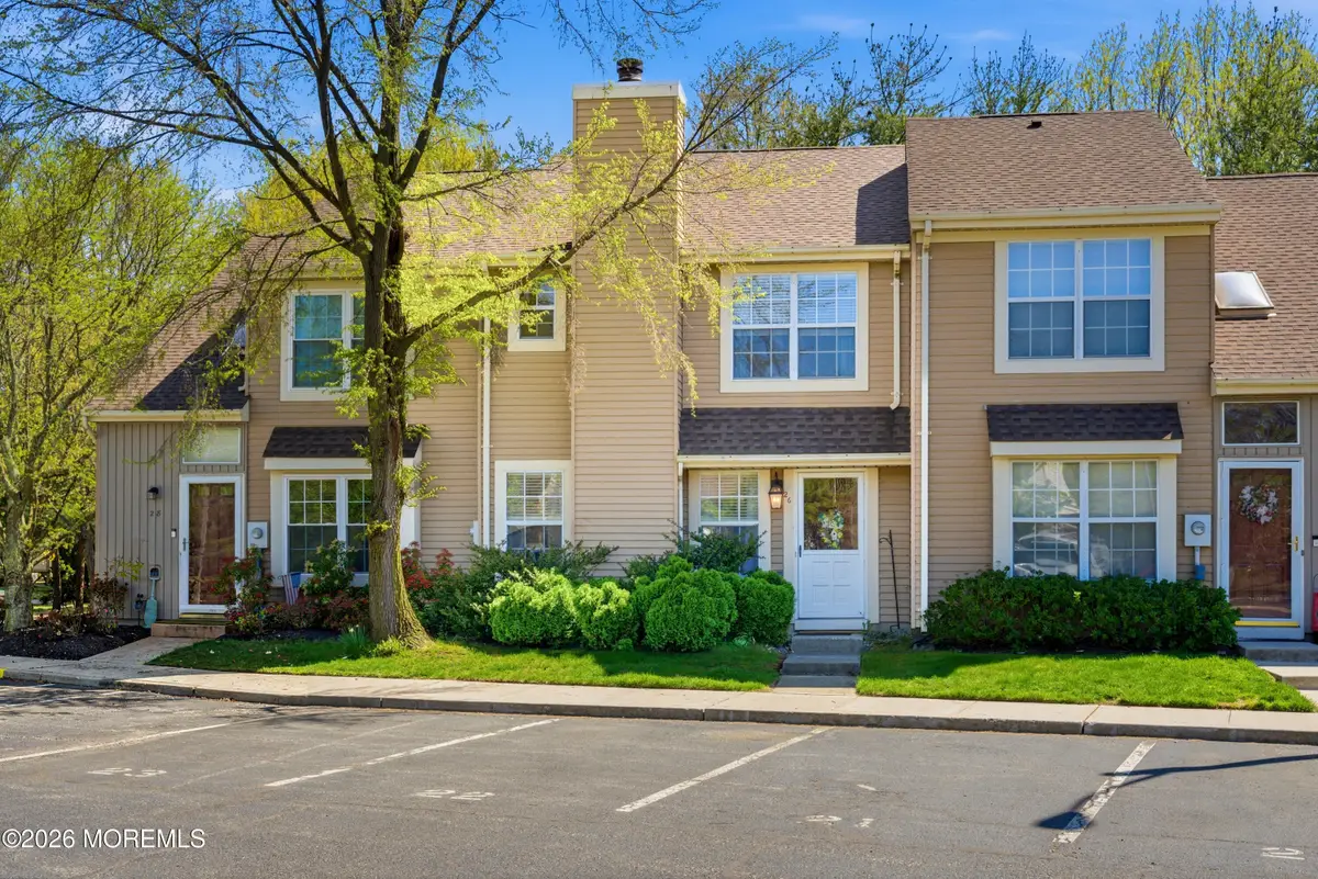 26 Alameda Court, Eatontown, NJ 07724 - #1