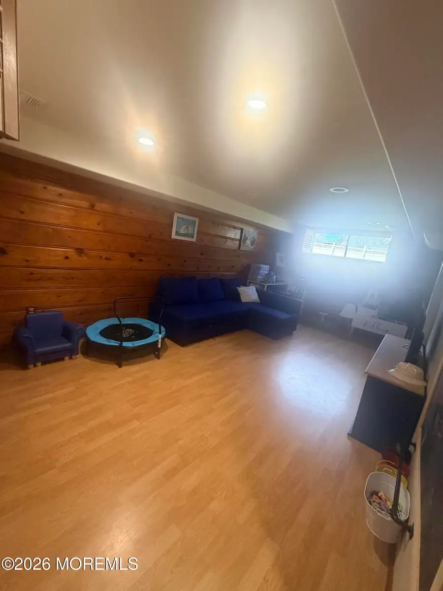 4 Bucknell Drive, Hazlet, NJ 07730 - #3