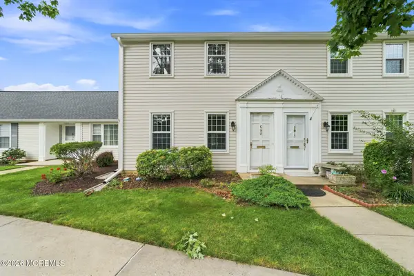 13 Sussex Way #13C, Monroe, NJ 08831