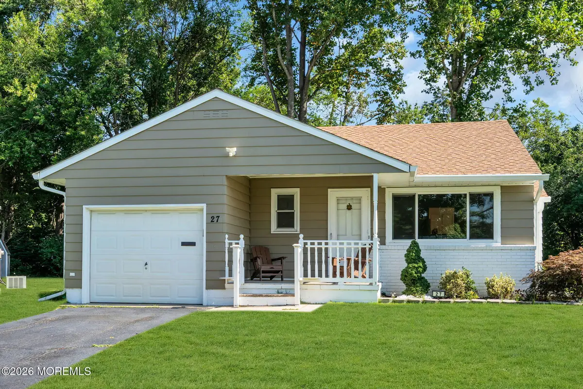 27 Hare Bell Holw Hollow, Toms River, NJ 08755 - #1