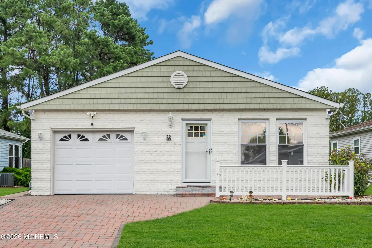 20 Camrose Street, Toms River, NJ 08757 - #1