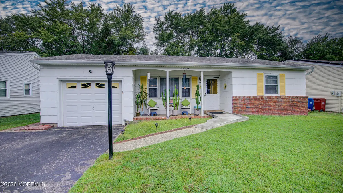 48 Northumberland Drive, Toms River, NJ 08757 - #1
